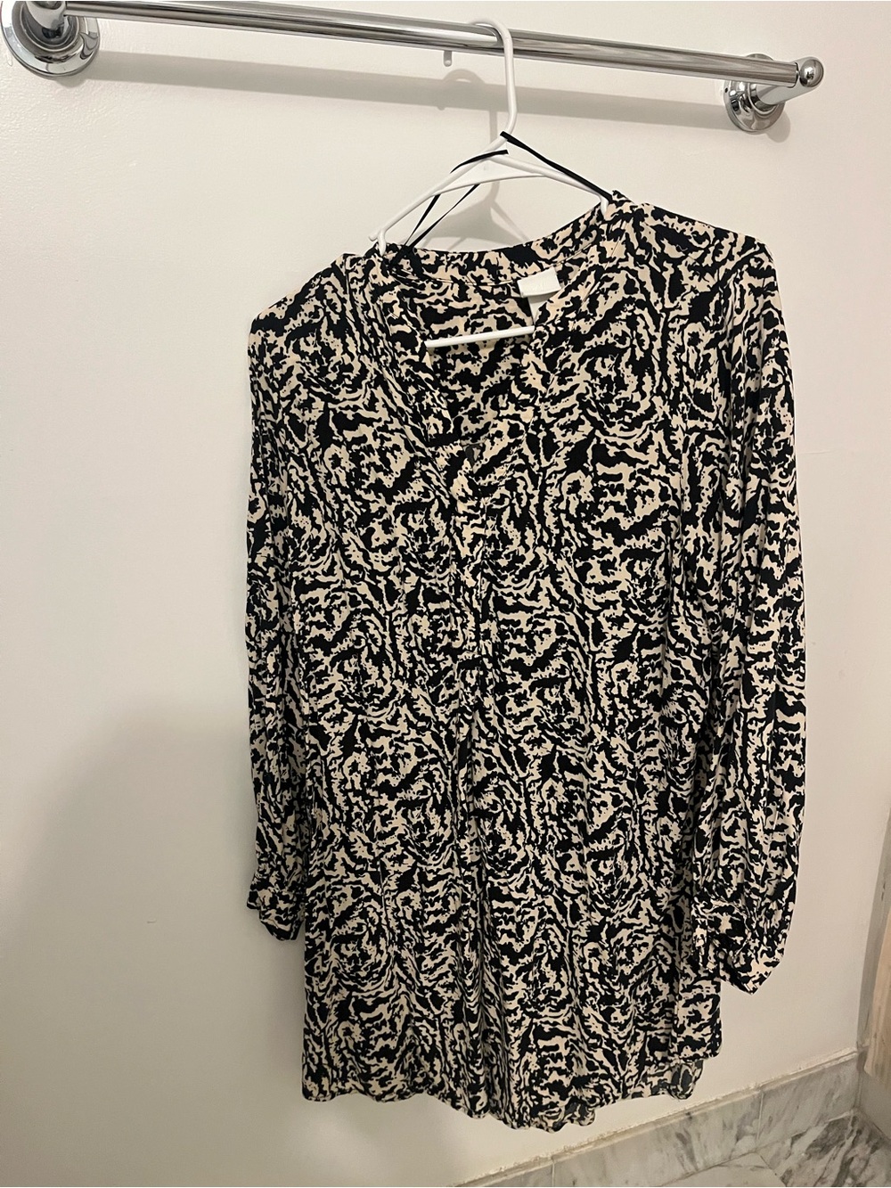 H&M Black and Cream Long-Sleeve Printed Wrap-Style Dress